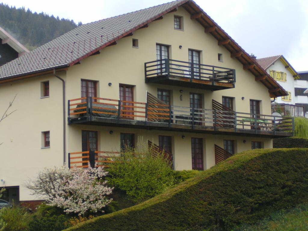 Les 4 Saisons Apartment Gérardmer Екстериор снимка